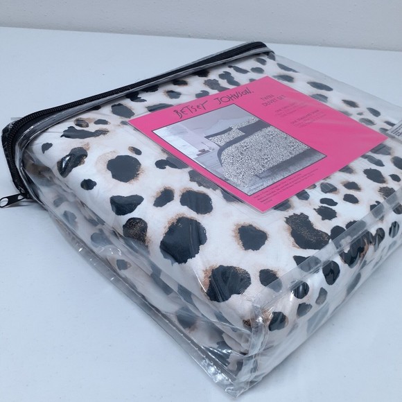 Betsey Johnson Water Leopard Print Duvet Cover & Sham Set Twin - Picture 6 of 10